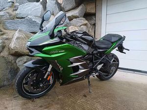 KAWASAKI NINJA H2 SX SE TURBO