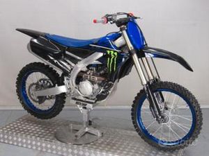 YAMAHA YZ 250 F MONSTER ENERGY EDITION