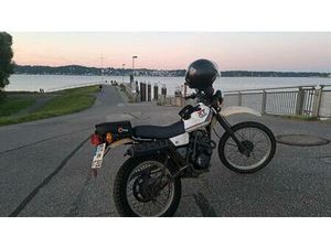 YAMAHA XT 250