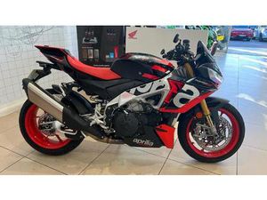 APRILIA TUONO 1100 V4 FACTORY NAKED PETROL MANUAL EURO 5 (175 PS) 1077 CC