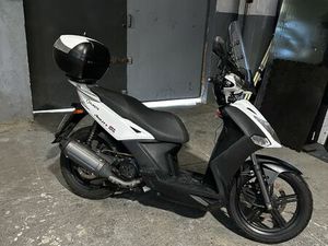 SKUTER KYMCO AGILITY CITY 125 NA KATEGORIE B POLICE ANNY JAGIELLONKI