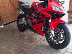 HONDA CBR 600RR.. MALANÓW