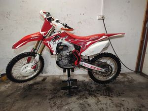 HONDA CRF 250 R TYLKO 104 MOTOGODZINY 3 MAPY RZESZÓW