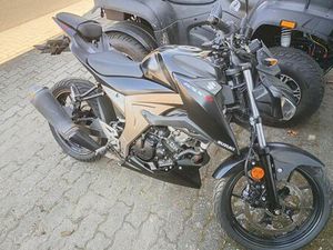 SUZUKI GSX-S 125 NAKEDBIKE; , EZ. 08/2018, ABS, TÜV BIS 04/2027