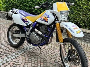 SUZUKI DR 650