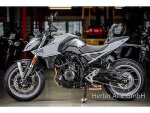 SUZUKI GSX 8S MODELL 2024