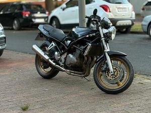 SUZUKI BANDIT