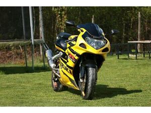 MOTOCYKL SUZUKI GSXR 750 K2 CHYLICE-KOLONIA