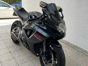 SUZUKI GSX-R 600 K7