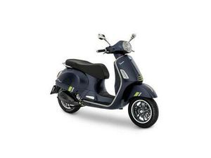 VENDO VESPA GTS 300 SUPER TECH (2023 - 24) NUOVA A MONZA (CODICE 9892301) - MOTO.IT