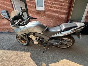 HONDA CBF 600 SA MIT WENIGEN KILOMETERN 21547KM