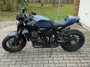 HONDA CB1000R 2023 BLACK EDITION JEANS BLUE CB 1000 R NUR 1.478KM