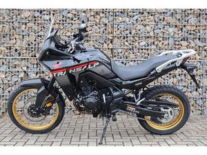 HONDA XL 750 TRANSALP / 2025 / MIT ZUBEHÖR WENIG KM