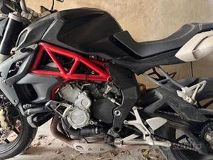 MV AGUSTA BRUTALE 800 - 2014