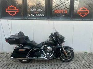 HARLEY-DAVIDSON ULTRA LIMITED FLHTK - 2015