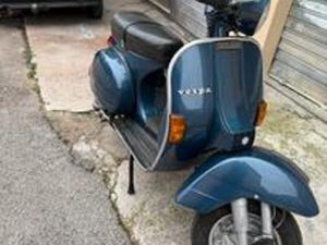 VESPA P200E