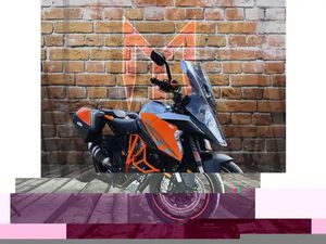 2017 KTM 1290 SUPER DUKE GT ABS