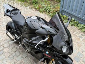 ② BMW S1000RR *AKRAPOVIC* @AELBRECHTMOTORS