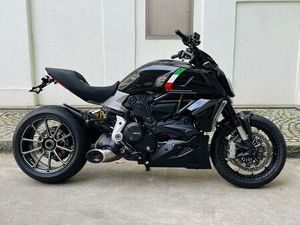 DUCATI DIAVEL 1260 7000€ ZUBEHÖR
