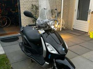 PIAGGIO FLY BROMPLAAT — SCOOTERS | PIAGGIO — MARKTPLAATS