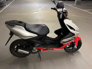 YAMAHA AEROX R 50 CCM ROLLER