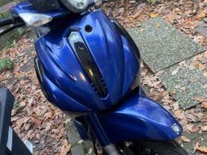 BEVERLY 500 CC - (ZONDER KENTEKEN EN PAPIEREN) — SCOOTERS | PIAGGIO — MARKTPLAATS
