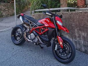 DUCATI HYPERMOTARD 950 CANTON TESSIN -