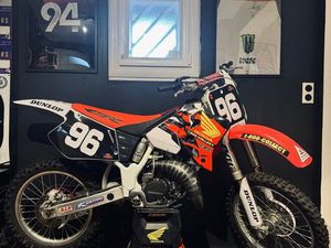 HONDA 125 CR 1996 RESTAURÉE