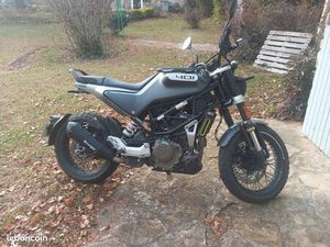 VENDS MOTO HUSQVARNA 401 SVARTPILEN
