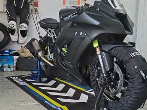 ZX10R
