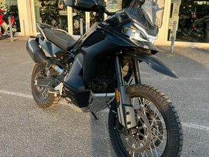 CF MOTO 800 MT-X