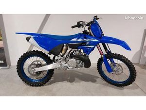 YAMAHA YZ 250