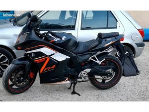 DAELIM ROADSPORT 250