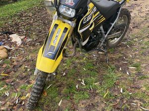 VEND MOTO SUZUKI 50 CC ROC