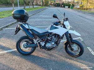 YAMAHA 660 XT 2013 1ERE MAIN