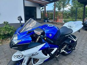 SUZUKI GSX-R600