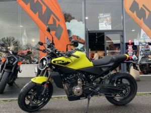 HUSQVARNA 801 VITPILEN L 2025 801 CM3 | MOTO ROADSTER | 695 KM | JAUNE | 44700 ORVAULT