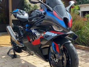 BMW M1000RR PACK COMPÉTITION CARBONE