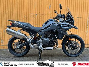 BMW F 800 GS TRIPLE BLACK ALLE PAKETE SOFORT VERFÜG.