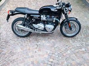TRIUMPH THRUXTON 1200