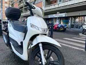 PEUGEOT TWEET 150 - 2015