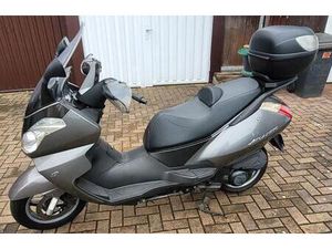 APRILIA ATLANTIC 125 CM³ TÜV 07/27 OHNE MÄNGEL