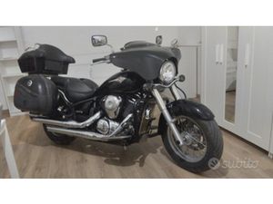 MOTO CUSTOM KAVASAKI VN INIEZIONE 900