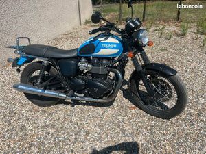 TRIUMPH BONNEVILLE