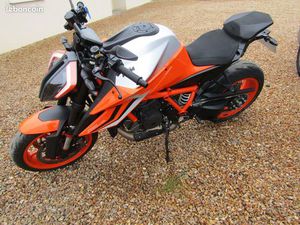 KTM 1290 SUPER DUKE