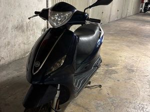 VENTE SCOOTER PIAGGIO FLY 4T 50 CM³