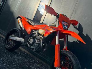② KTM - EXC-F 500 SUPERMOTO