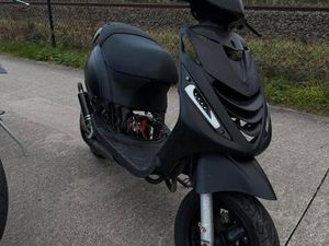 ② TESTA ROSSA ZIP 70 CC