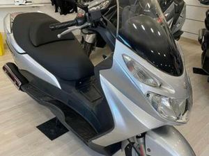 SUZUKI - BURGMAN 125