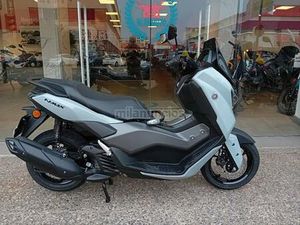 YAMAHA - NMAX